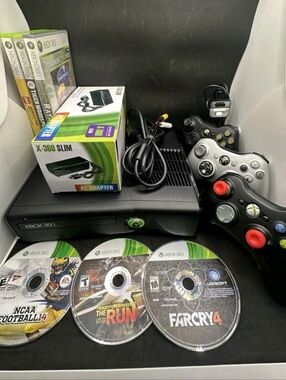 Xbox 360 S 250GB Bundle